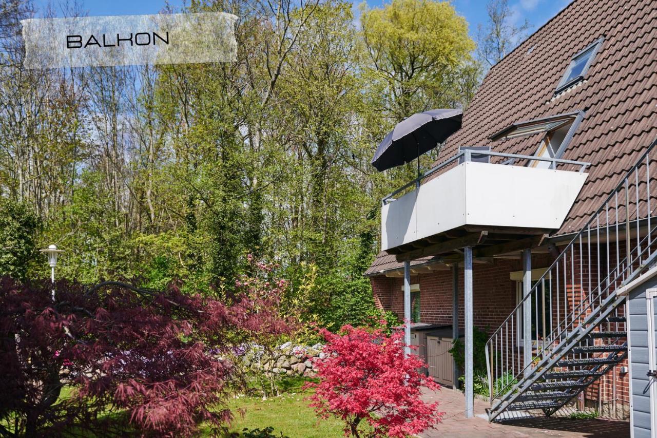 Ferienwohnung Mit Balkon In Zentraler Und Ruhiger Lage Büsum Esterno foto